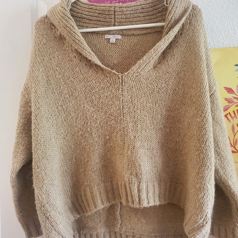 Light Sweater